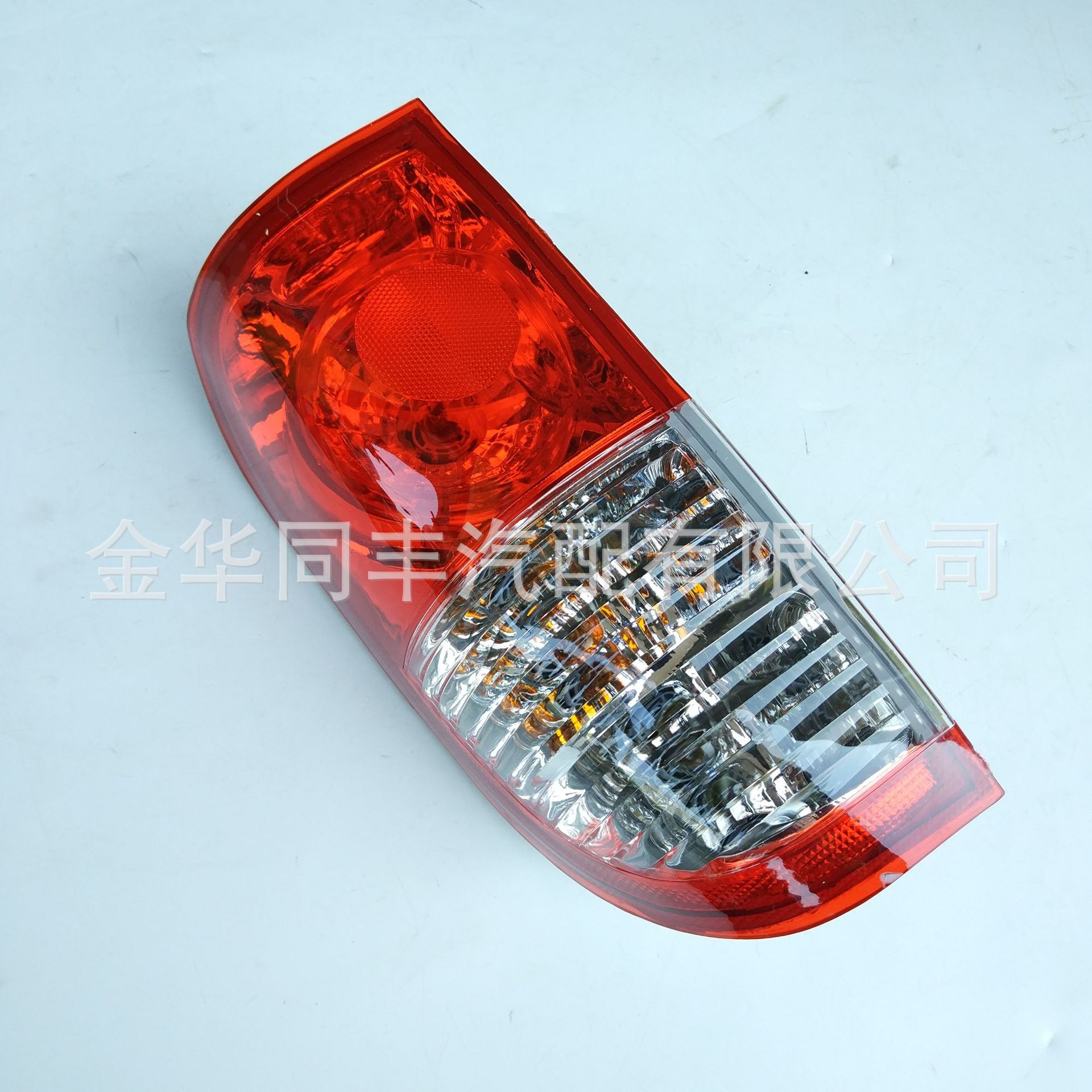 中兴威虎皮卡后灯 (5).jpg